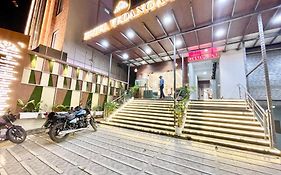 Hotel Vedangam Inn ! Varanasi - Foreigner'S Choice ! Fully Air-Conditioned Hotel With Parking Availability, Near Kashi Vishwanath Temple, And Ganga Ghat